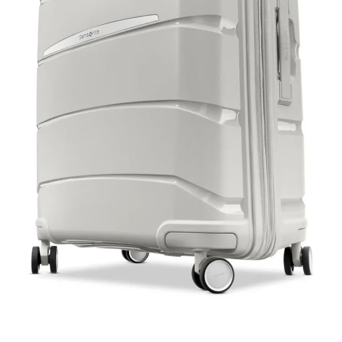 Walizka Outline Pro Large Spinner Walizka Outline Pro Large Spinner