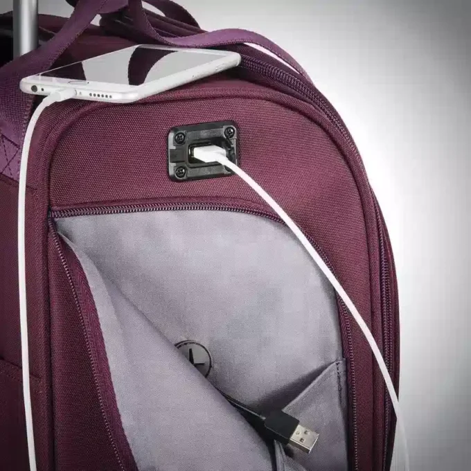 Walizka pod fotel z portem USB
