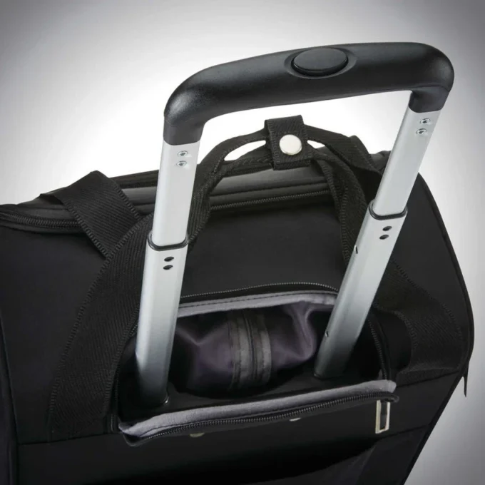 Walizka pod fotel z portem USB